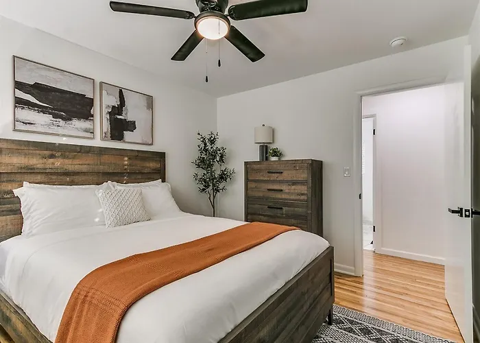 Completely Renovated With Ev Charger! Tulsa